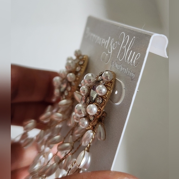 New Borrowed and Blue Women's Pearl & Rhinestones Drop Gold Vines Stud Earrings - Picture 11 of 13